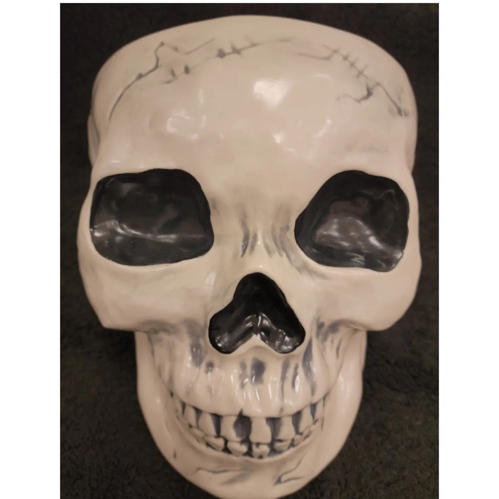 Threshold Small 8" Skull Shaped Candy Bowl Stoneware Gothic Halloween 2022